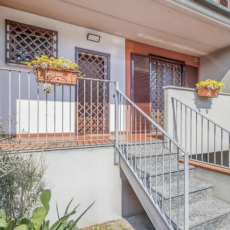 - Free Parking - Garden - Quiet Villa