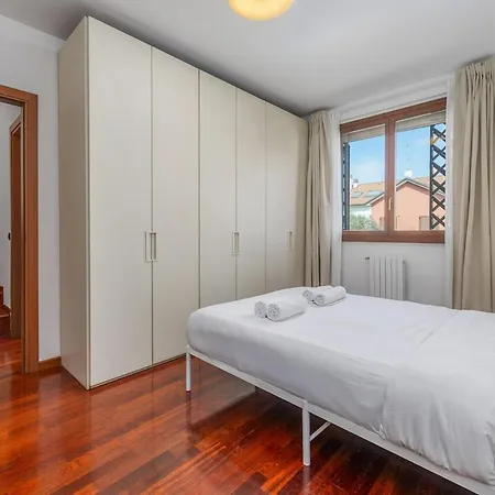 - Free Parking - Garden - Quiet Villa