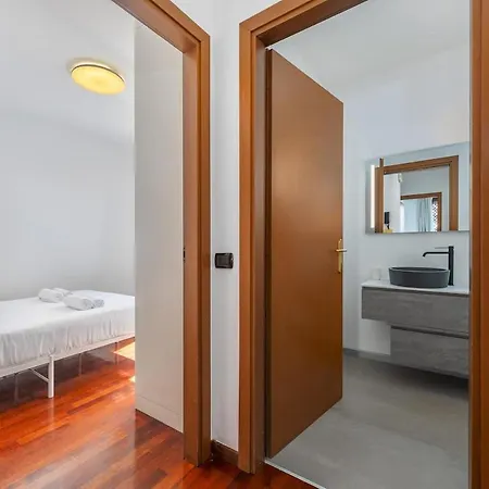 - Free Parking - Garden - Quiet Villa Segrate